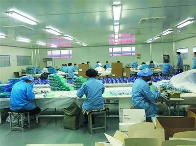 青企復工滿負荷生產醫用防護面罩