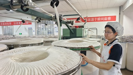 年末沖刺正當(dāng)時(shí)企業(yè)開(kāi)足馬力忙生產(chǎn)